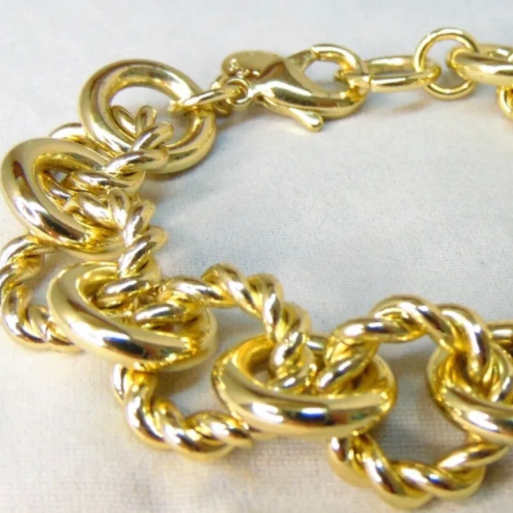 J CREW SMOOTH AND TWISTED LINK SHINY GOLD TONE CHUNKY BRACELET